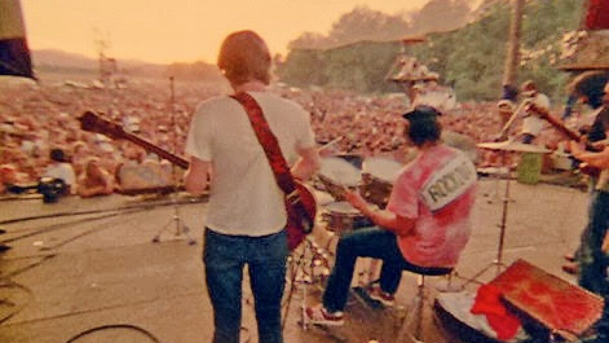 August 27, 1972: The day the Grateful Dead saved a little Oregon